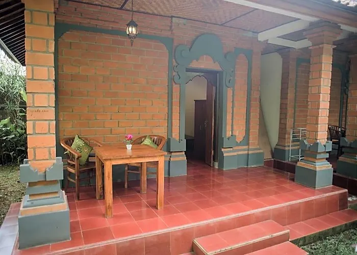 Nyoman Warta Pensión Ubud